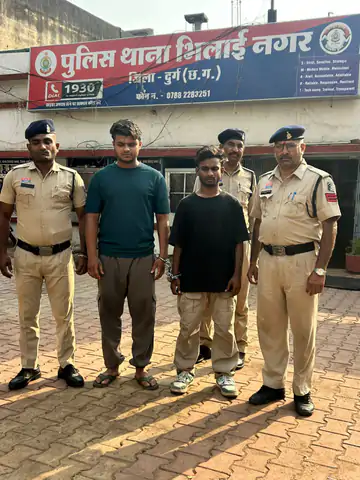 भिलाई के पुलिस पेट्रोल पंप पर देर रात हंगामा, कार सवार से मारपीट; दो आरोपी गिरफ्तार